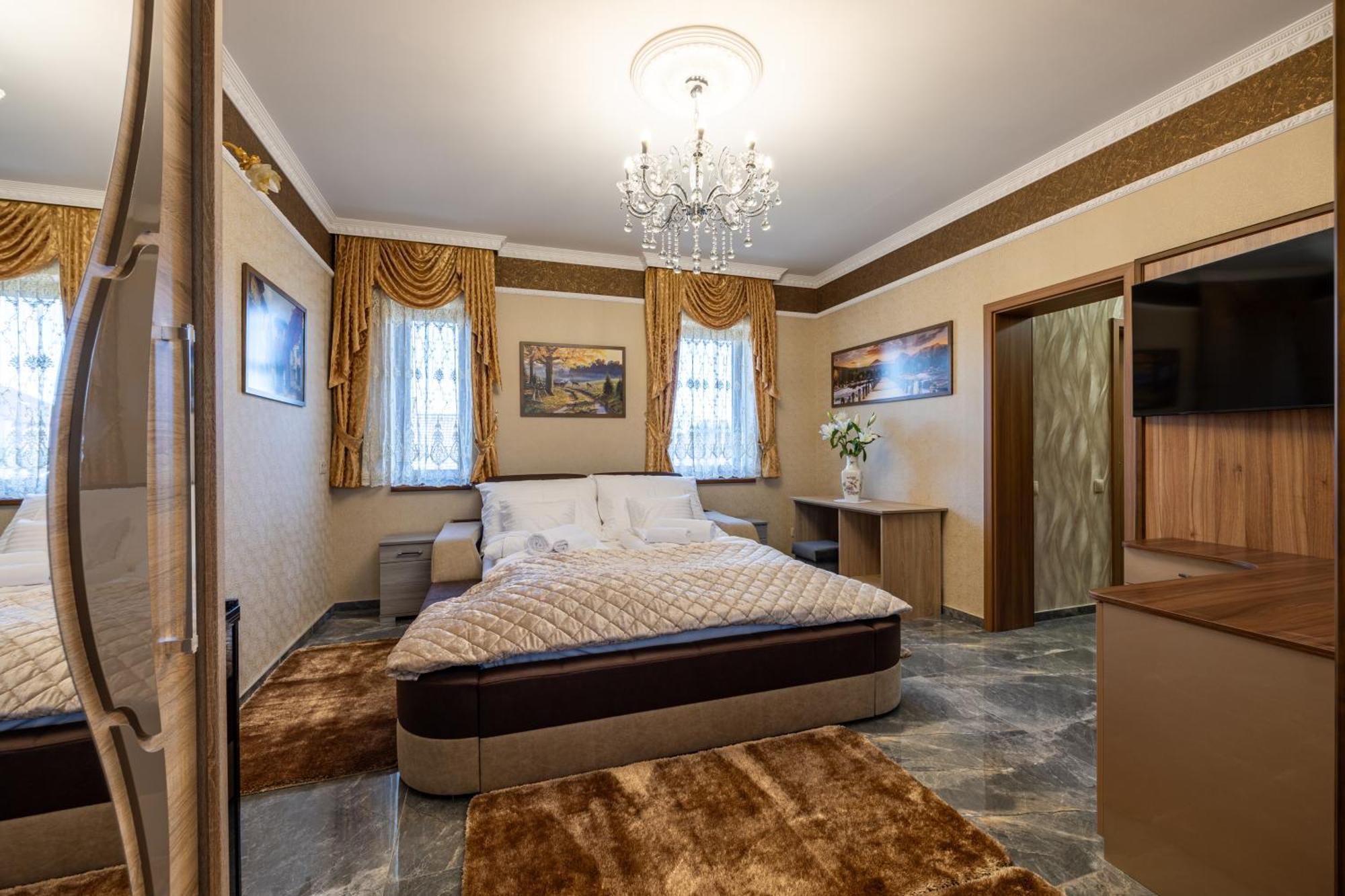 Voeroes Alom Panzio Bed & Breakfast ทิสซาเคชเค ภายนอก รูปภาพ